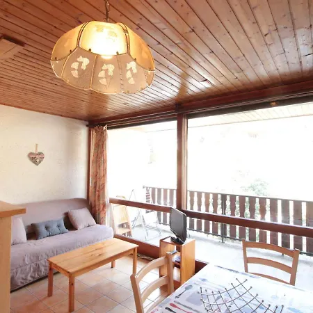 4 Pers, Centre Village, 450m Telecabine, Balcon, Casier A Skis, Animaux Acceptes - Fr-1-572-211 *