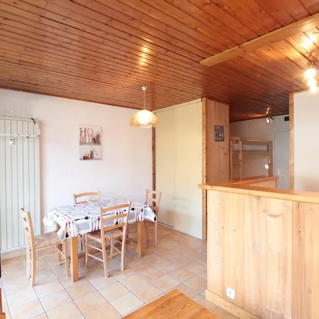 Apartment 4 Pers, Centre Village, 450m Telecabine, Balcon, Casier A Skis, Animaux Acceptes